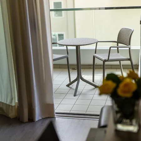 Hotel Cristallo 4*