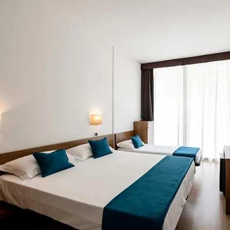 Hotel Cristallo 4*